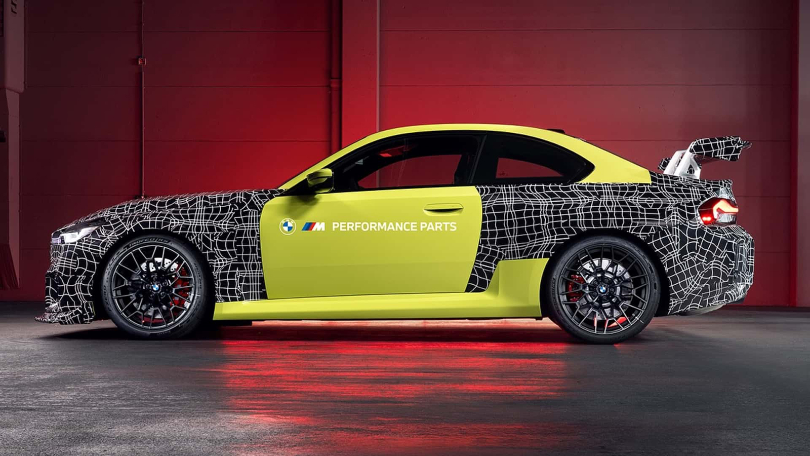 «Πιστάδικη» και παράλληλα road-legal η νέα έκδοση της BMW M2