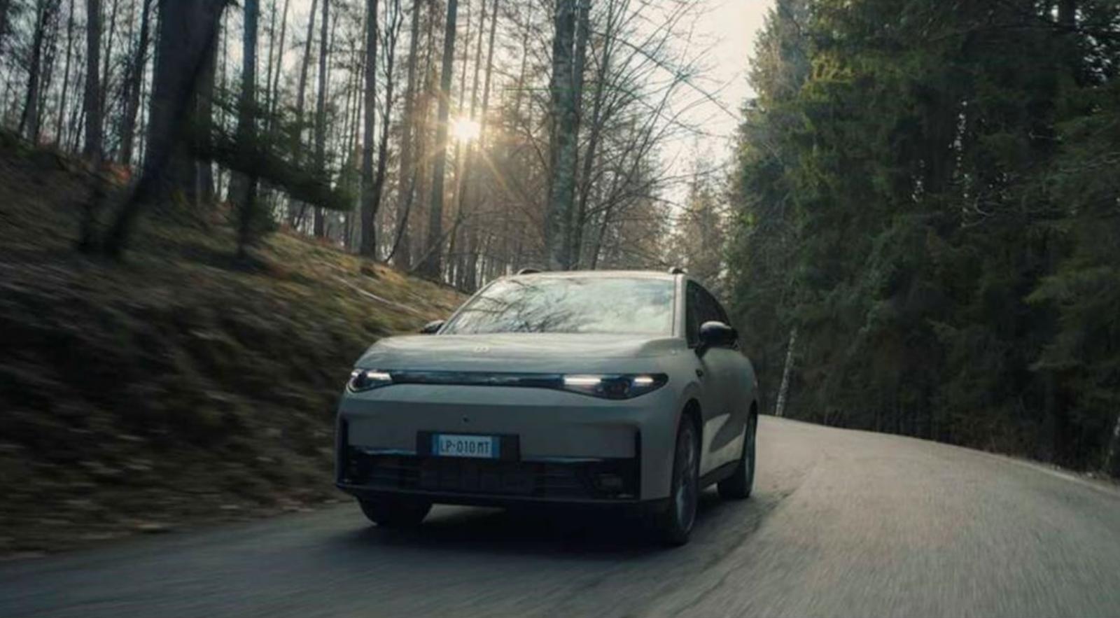 Leapmotor: Ο «αυτοδημιούργητος» νέος παίκτης των ηλεκτρικών με υπογραφή Stellantis