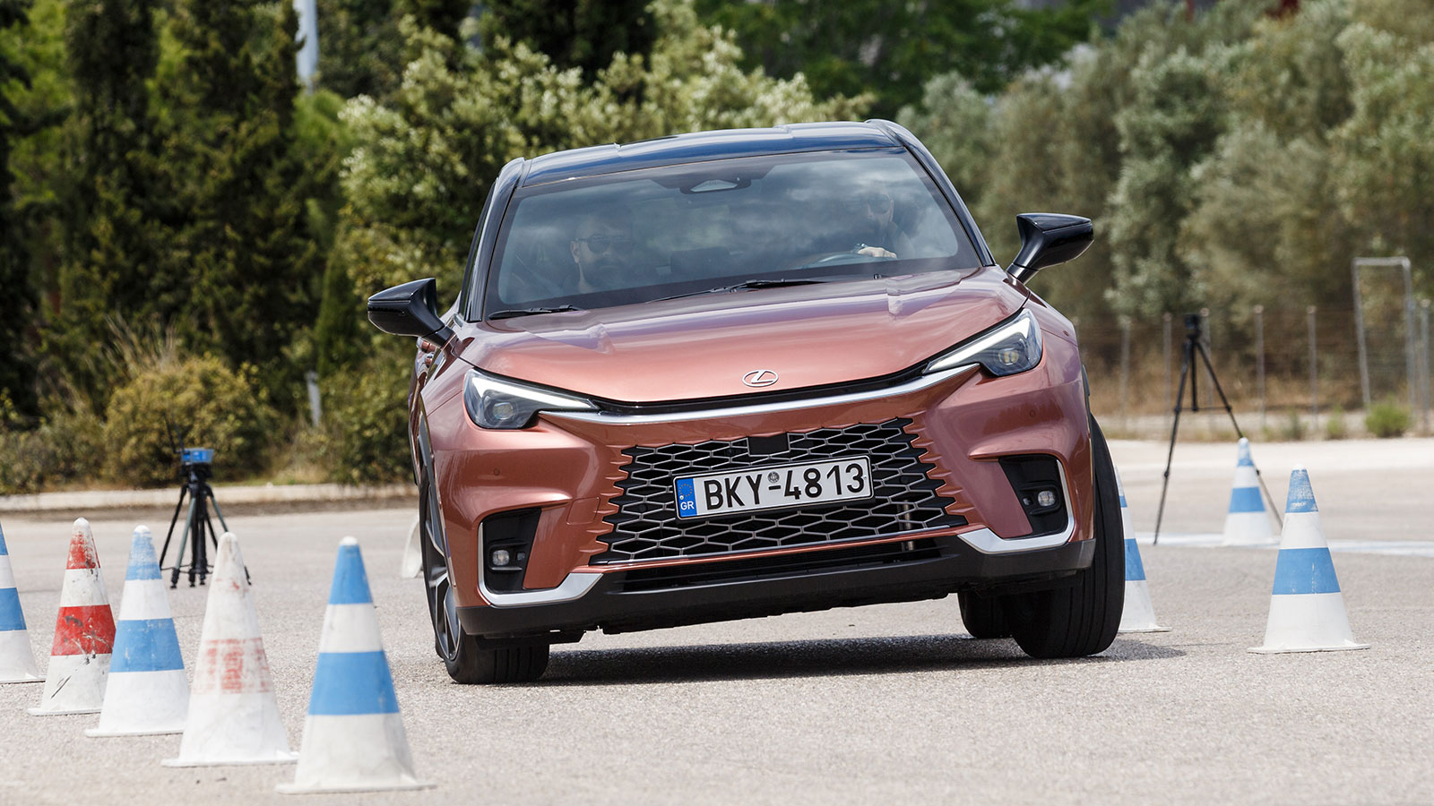 Elk test στο Lexus LBX: Από τα πιο ευχάριστα αυτοκίνητα στη δοκιμασία