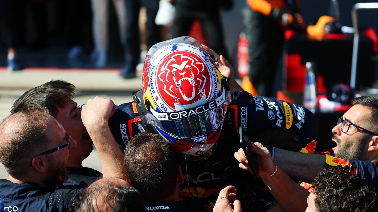 GP Emilia-Romagna: Εντυπωσιακός ο Verstappen, πήρε τη νίκη στην Ίμολα