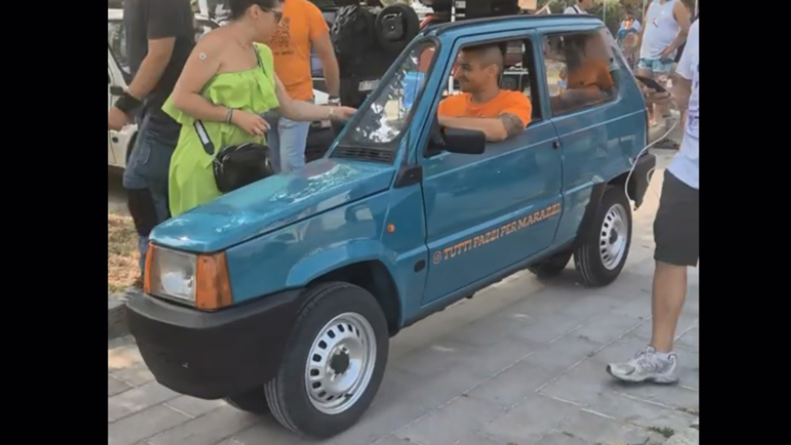 Το πιο στενό Fiat Panda στον κόσμο έχει πλάτος 50 εκατοστά 