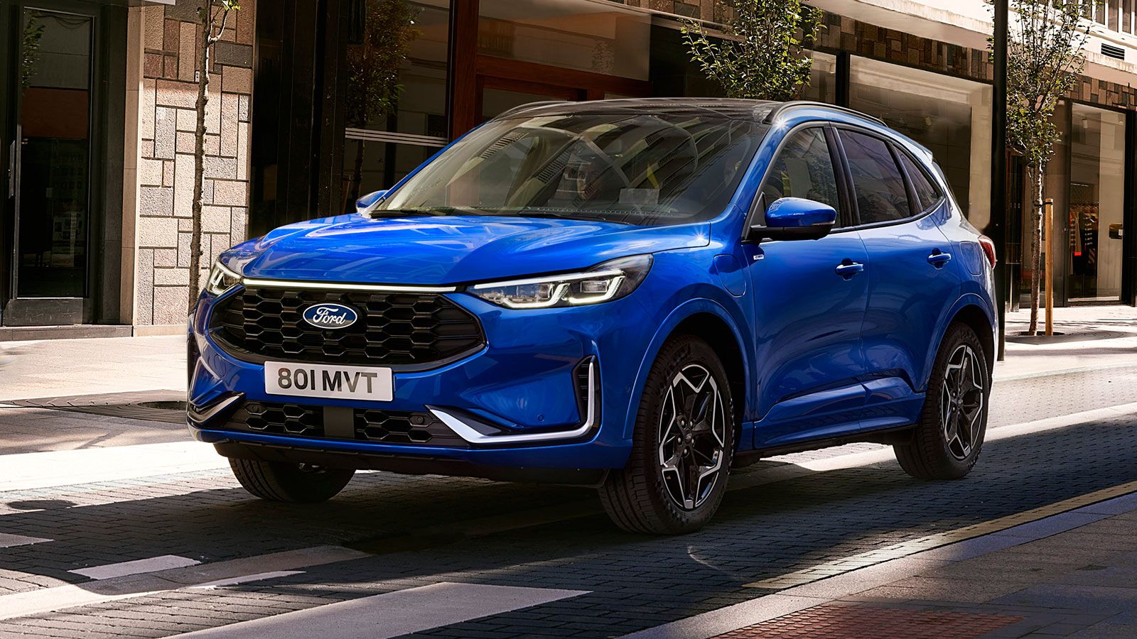 Αγορά ή leasing σε Plug-in Hybrid - Παίρνεις Ford Kuga με τα μισά λεφτά