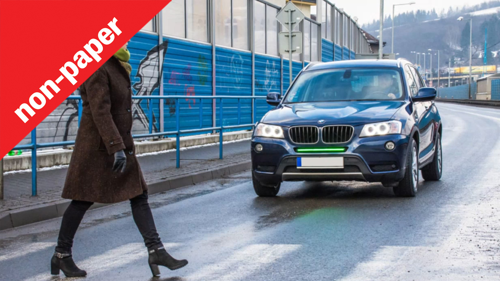 Αυτοκίνητα με φώτα STOP εμπρός γίνεται; Και όμως σώζουν ζωές. Πως;