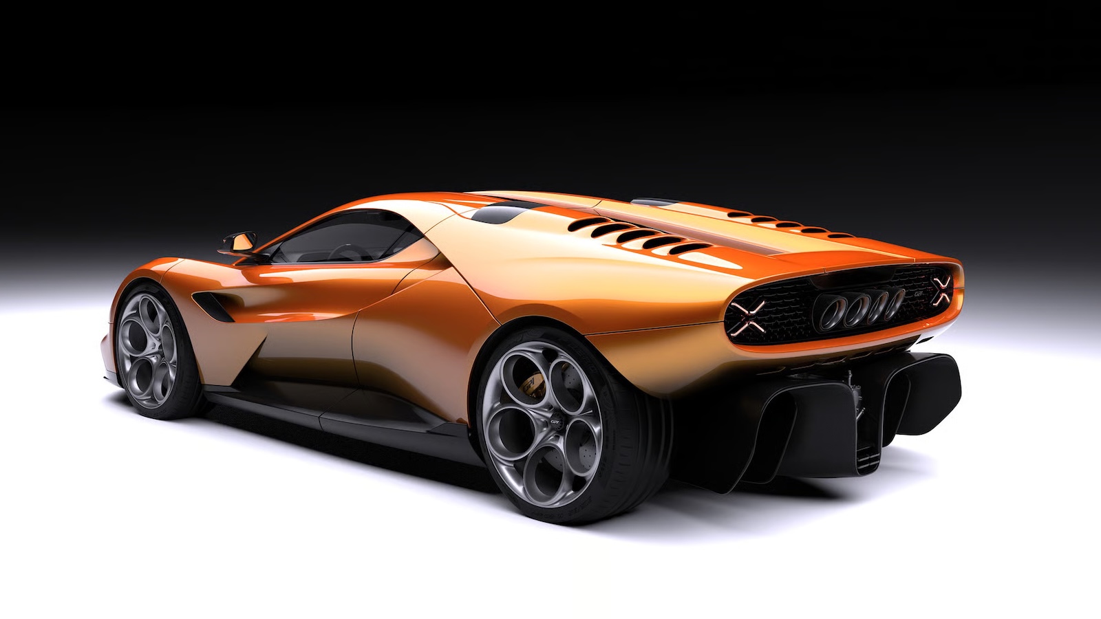 Το Garagisti & Co GP1 ζυγίζει λιγότερο από το ΜΧ-5 και έχει V12 κινητήρα