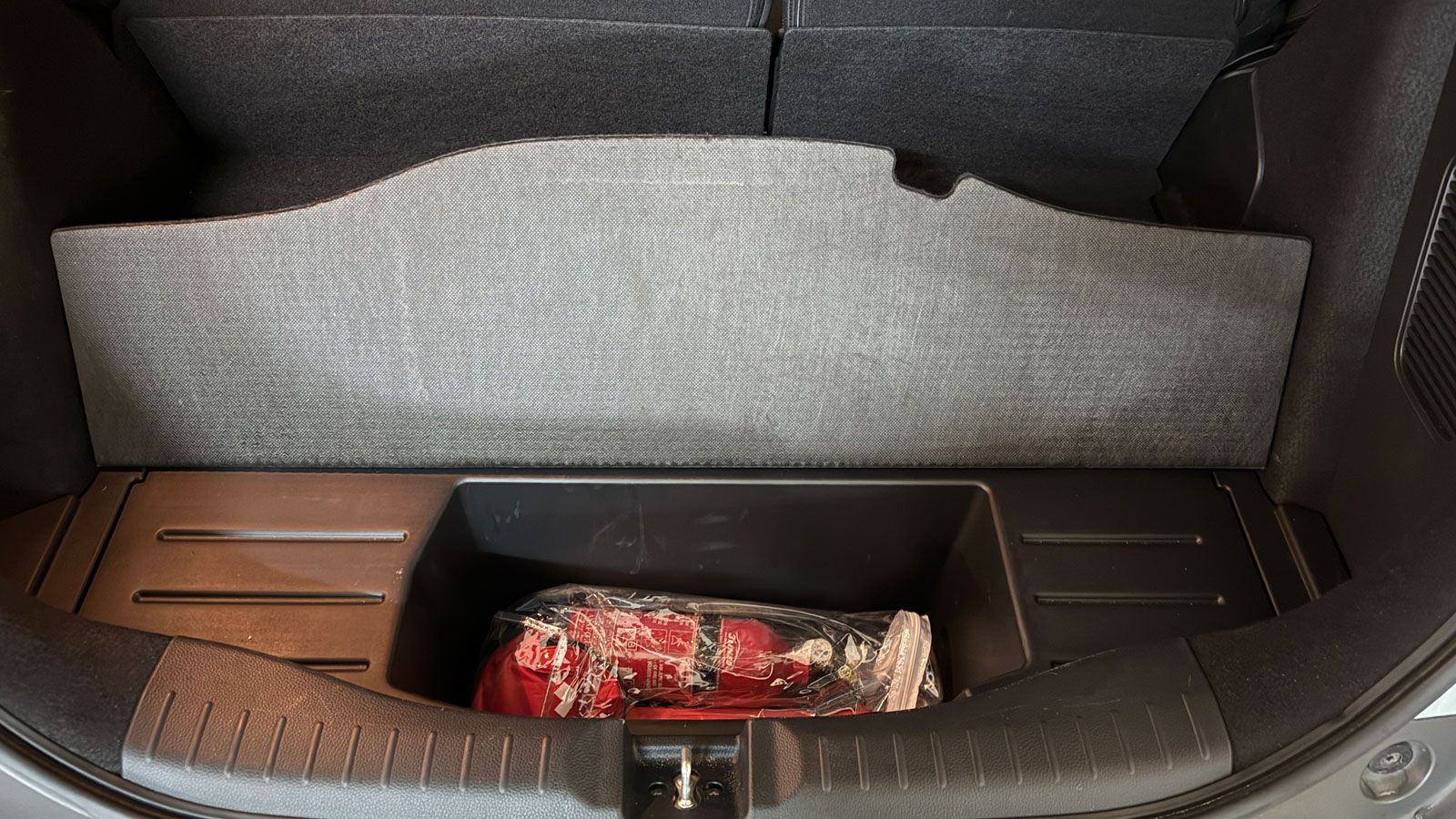 Γιατί το Honda Jazz Crosstar είναι ευρύχωρο για αποσκευές & επιβάτες;