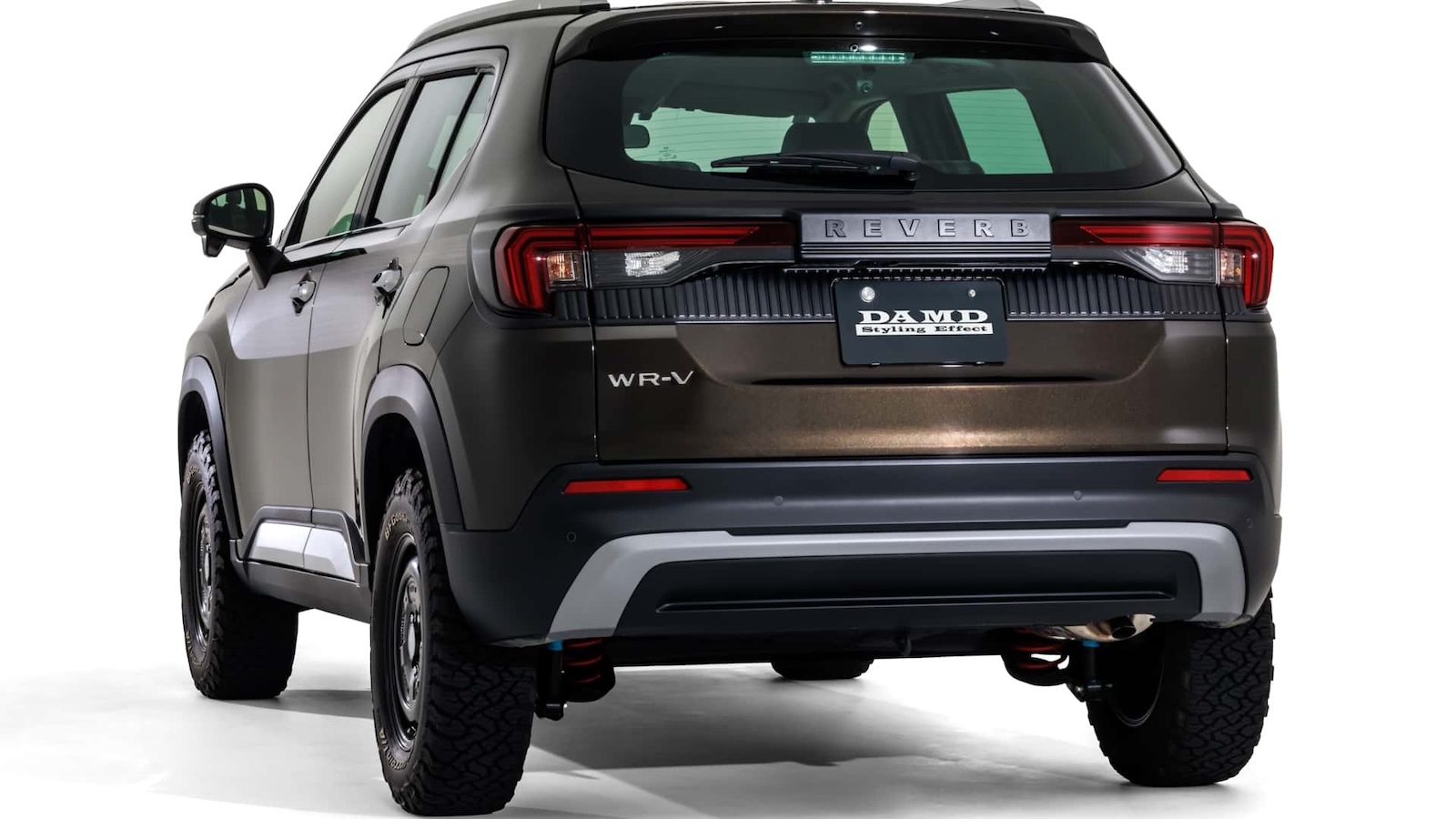 Κι όμως είναι Honda και ας μοιάζει με Jeep Cherokee των 90s