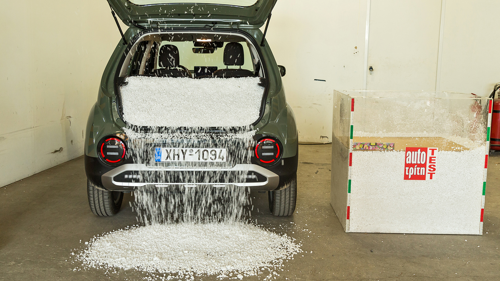 Πόσο μεγάλο είναι πραγματικά το πορτ-μπαγκάζ του νέου Hyundai Inster;