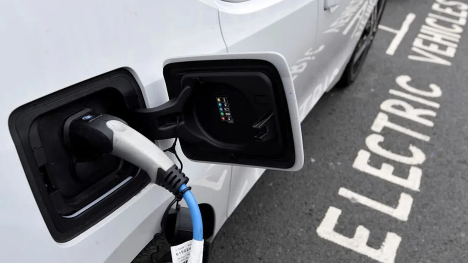 Στο +28,4% οι πωλήσεις ηλεκτρικών το πρώτο δίμηνο του 2025