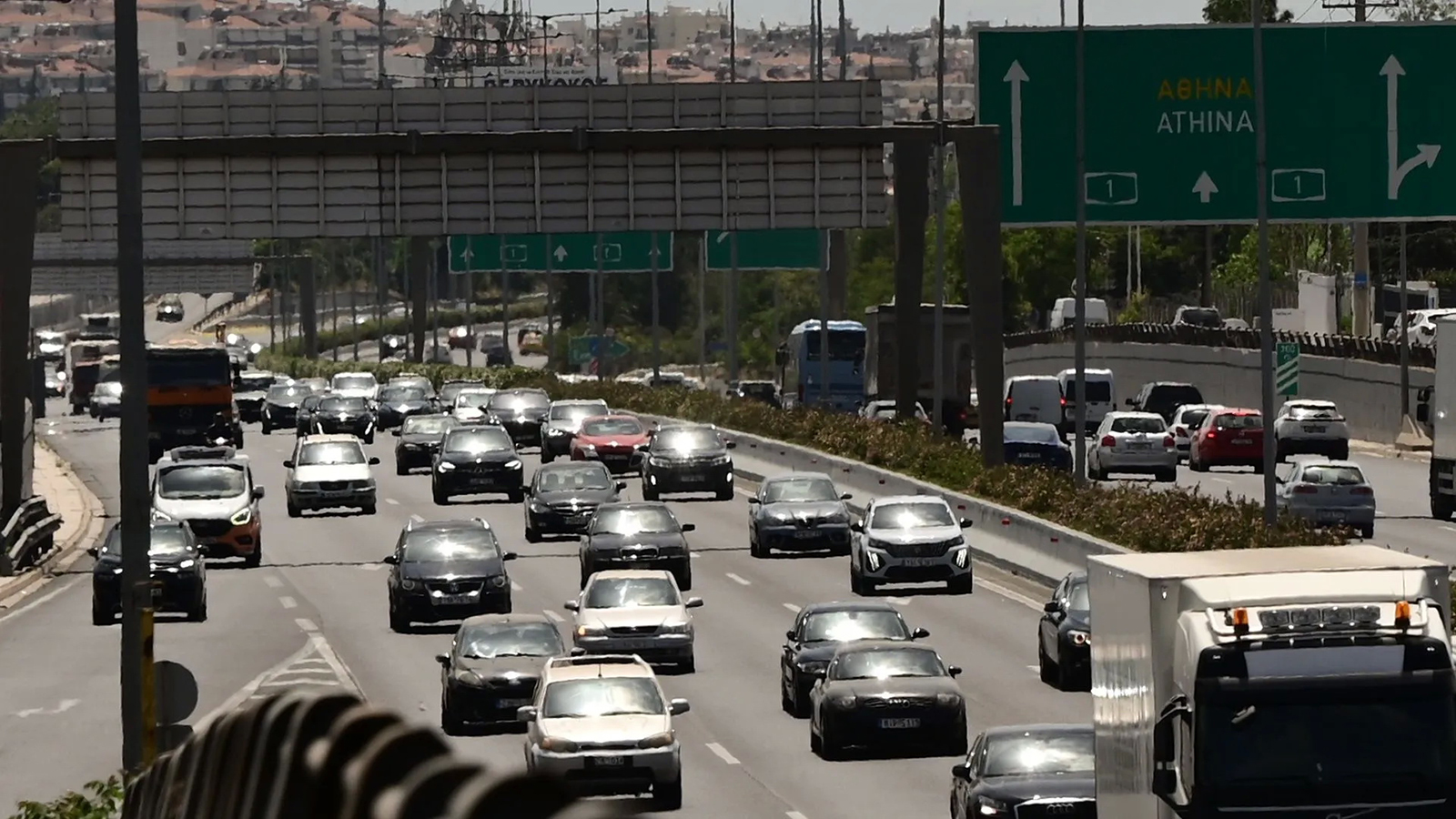 Ανασφάλιστα - ΚΤΕΟ: 355.000 οχήματα | Πρόστιμα στους ιδιοκτήτες  