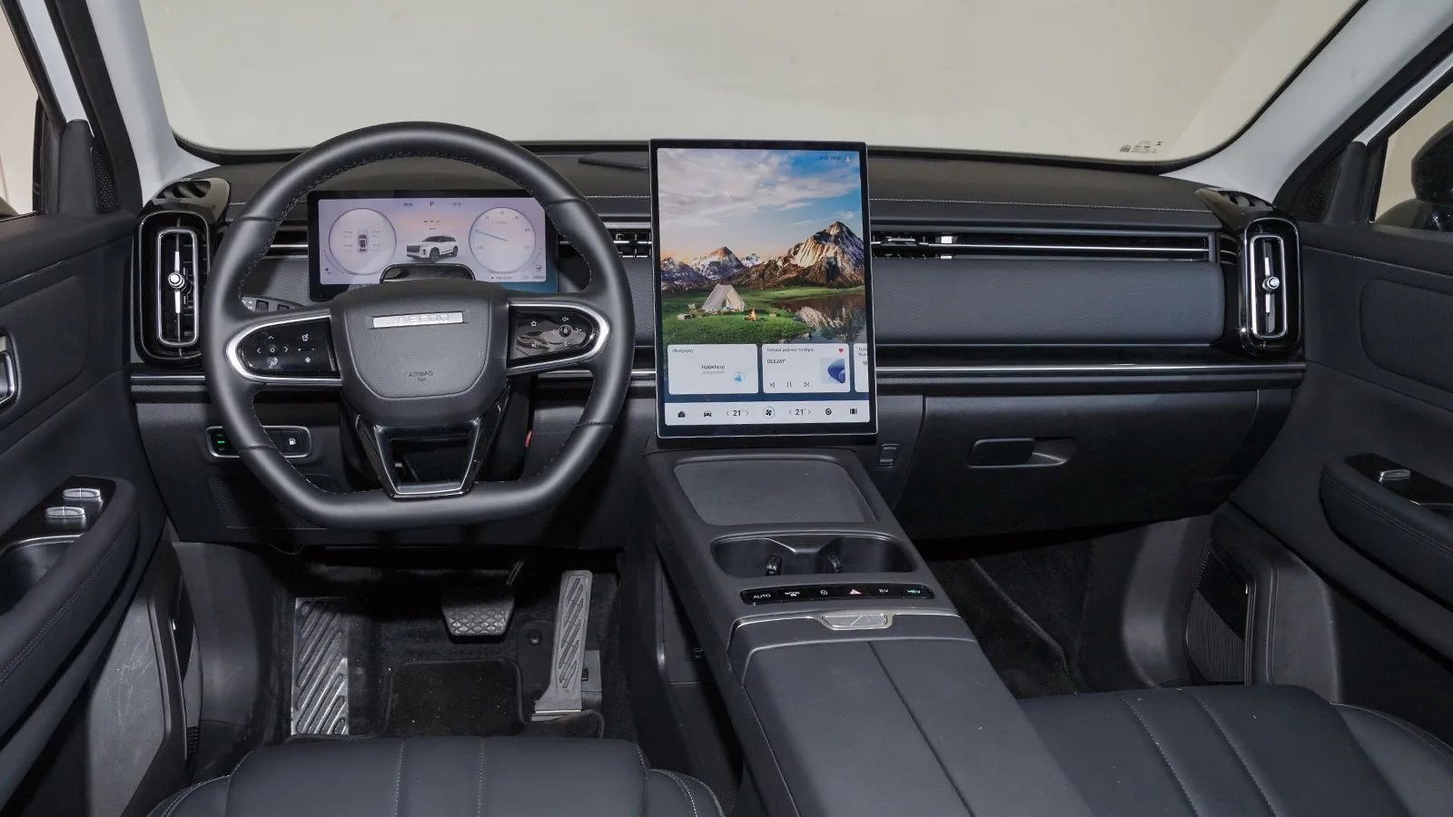 Το εσωτερικό του Jaecoo 7 SHS