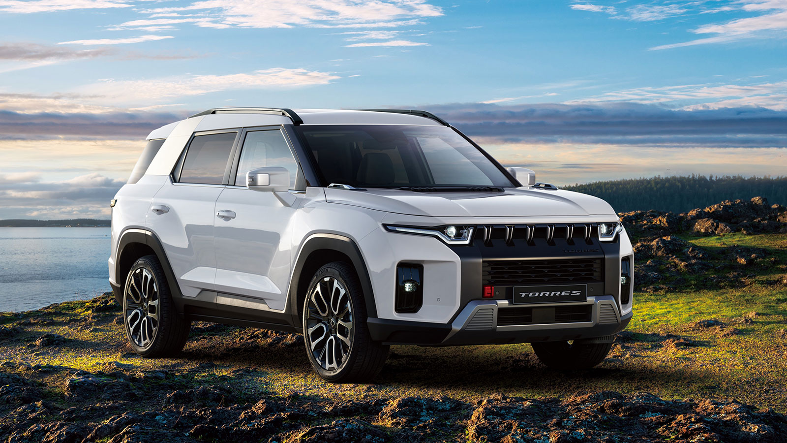 Το KGM Τorres στην ηλεκτρική του έκδοση καλύπτεται από εγγύηση μπαταρίας για 10 χρόνια ή 1.000.000 χλμ. 