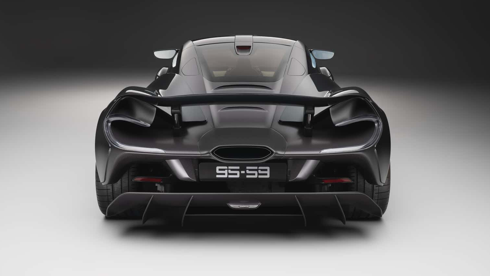 Lanzante 95-59: Τριθέσια ωδή στη McLaren F1 GTR