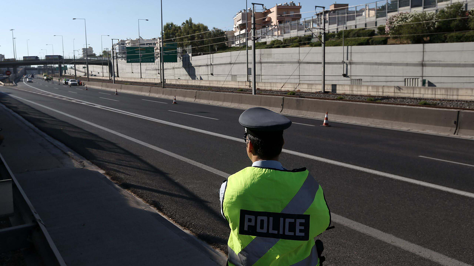 Αττική Οδός: 56χρονος έκανε όπισθεν στη ΛΕΑ για 1,5 χιλιόμετρο!