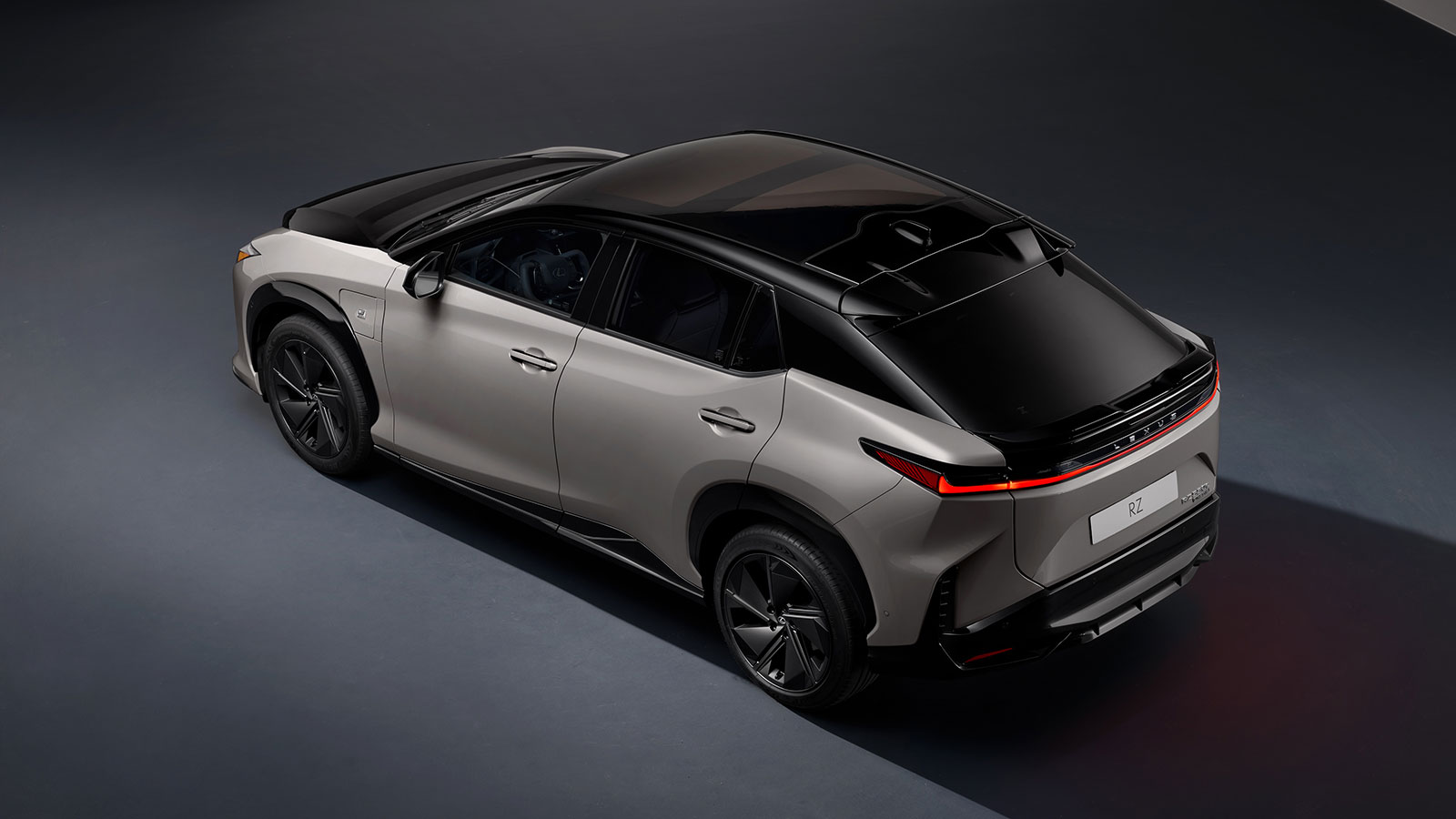 New Vs Old: Τo νέο Lexus RZ απέναντι στο προηγούμενο