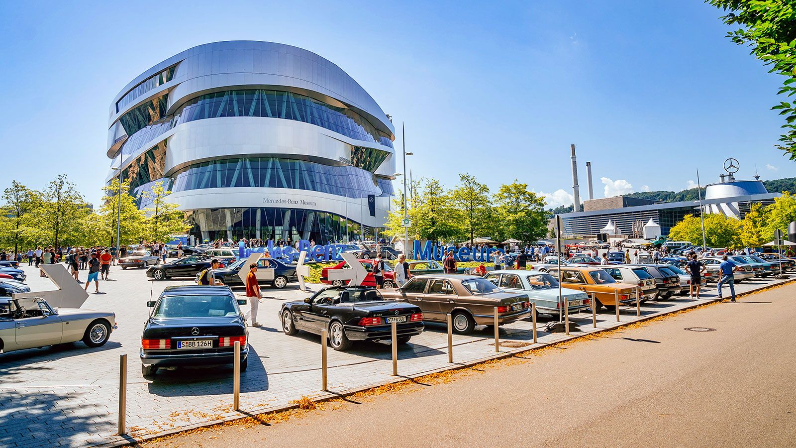 Το 2024 το Mercedes-Benz Museum έκανε ρεκόρ καταγράφοντας 882.422 επισκέπτες από 162 χώρες.