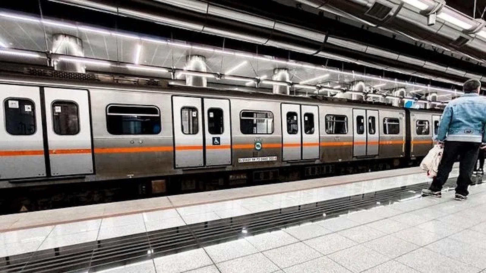 Έκτακτη στάση εργασίας Τώρα σε Μετρό, ΗΣΑΠ και Τραμ μετά τον θάνατο 50χρονου εργαζομένου στο αμαξοστάσιο Πειραιά