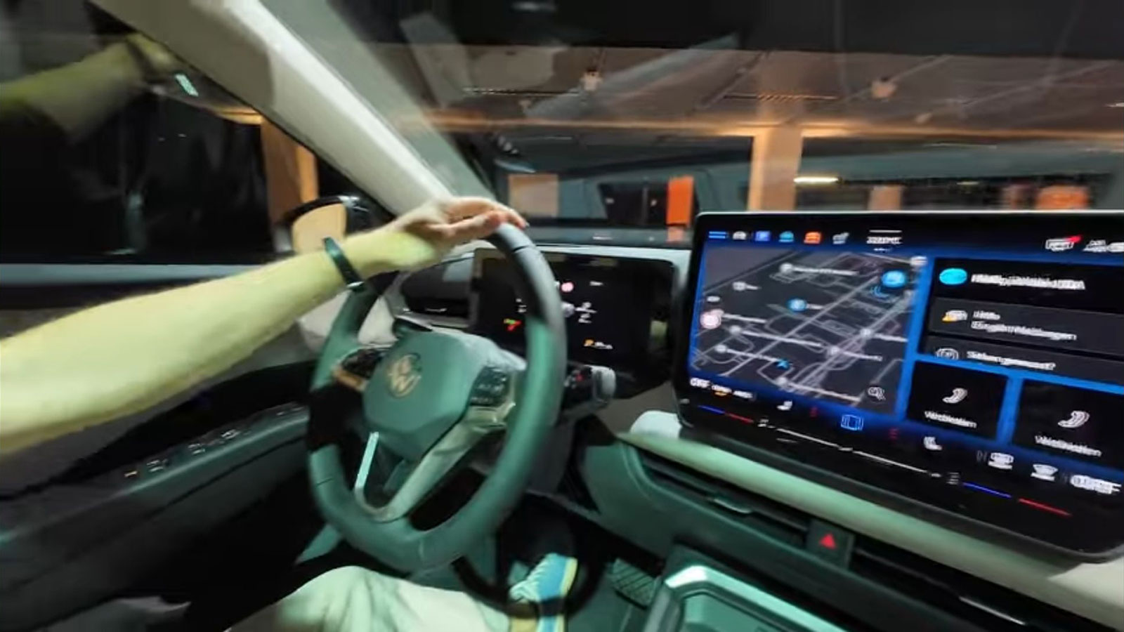 Αυτό είναι το νέο Volkswagen T-Roc - Διαρροή πριν την επίσημη παρουσίαση