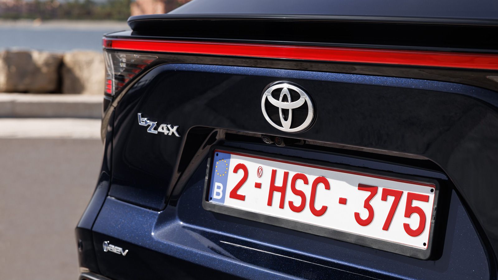 Οδηγούμε το νέο Toyota bZ4X στην Ισπανία