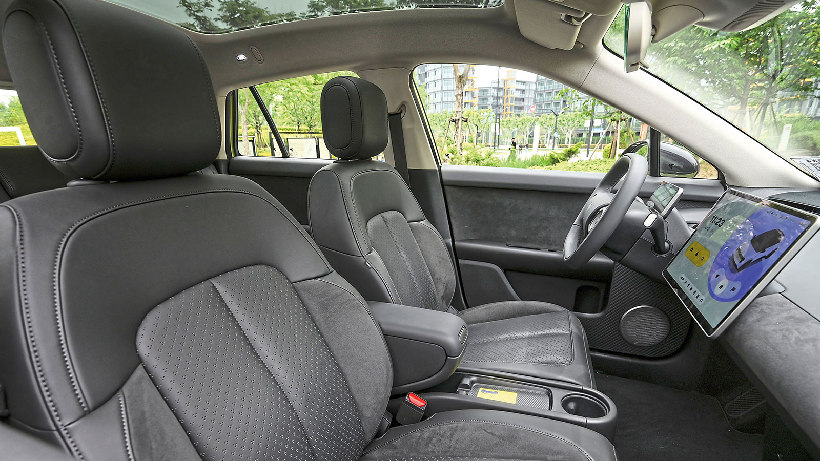 Οδηγούμε το Nio Firefly 143 PS - Πολυτελές μικρό με αυτονομία 330 χλμ.