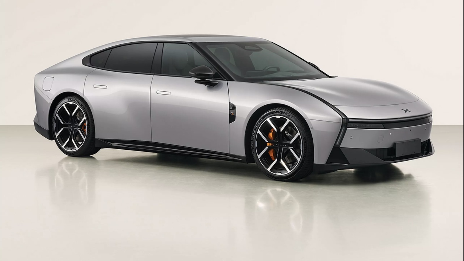 Νέο XPeng P7 ηλεκτρικό sedan με στυλ Lamborghini