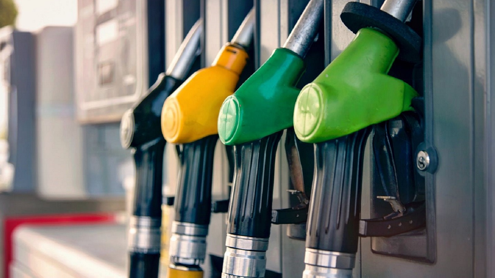 Πρόστιμα πάνω από 50.000 ευρώ σε 4 πρατήρια για σκάρτα καύσιμα | autotriti.gr