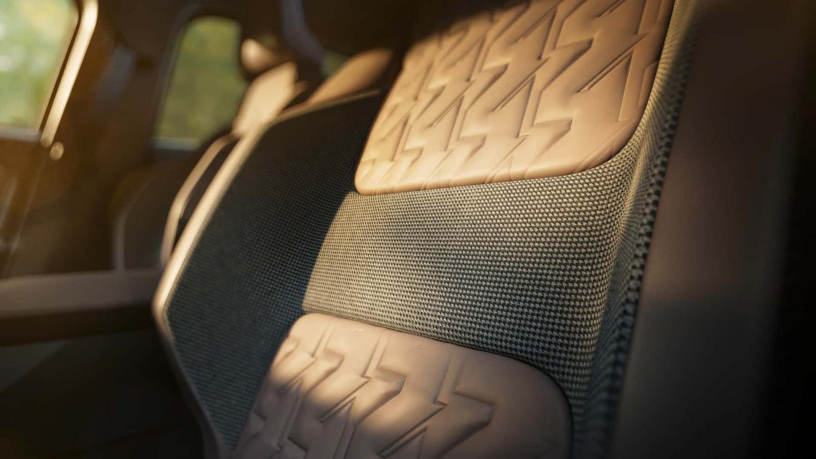 Savane 4x4: Το σκληροτράχηλο πρωτότυπο του Renault 4 