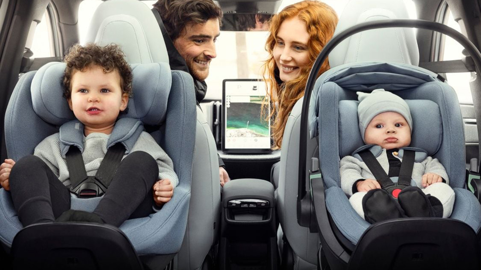 Οδηγός 2025: Παιδικά καθίσματα και συμβουλές για γονείς