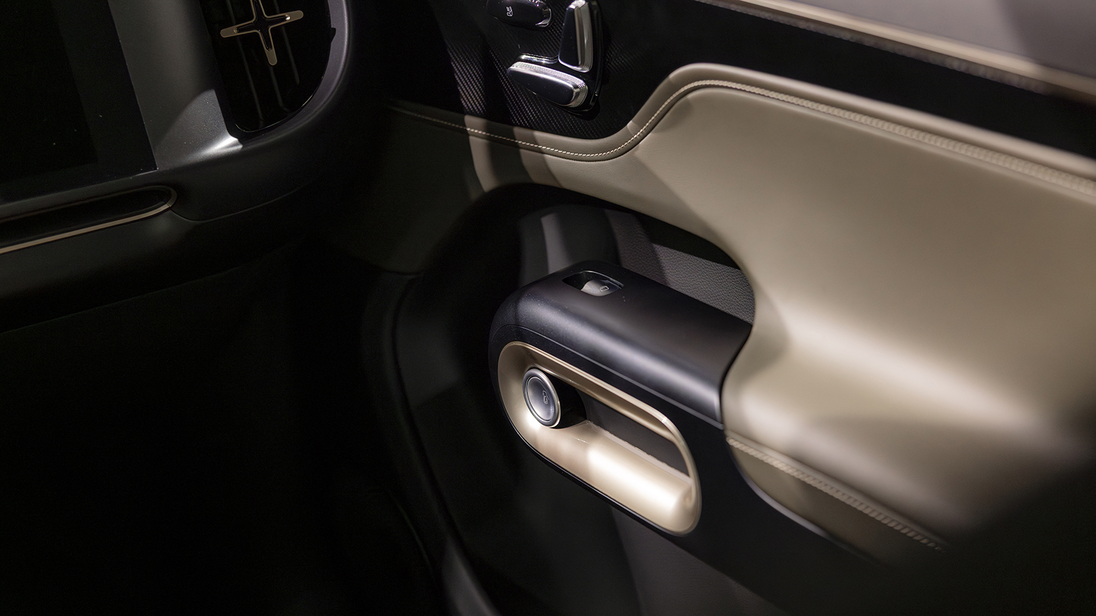 Πρώτη Επαφή με το νέο smart #5 στη Γερμανία