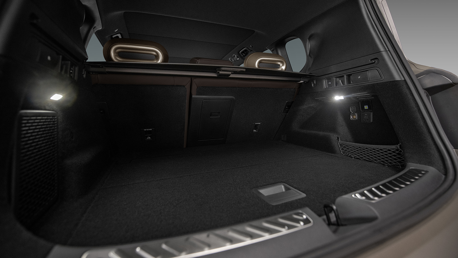 Ευρύχωρο. Το πορτ-μπαγκάζ έχει χωρητικότητα 560 λτ.