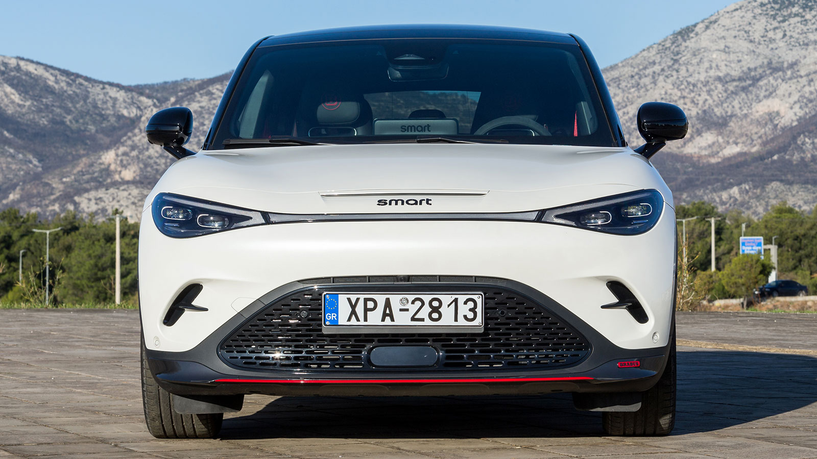 Με 428 άλογα, το smart#3 Brabus βάζει φωτιά στο δρόμο και στον ανταγωνισμό του, από όπου κι αν προέρχεται.