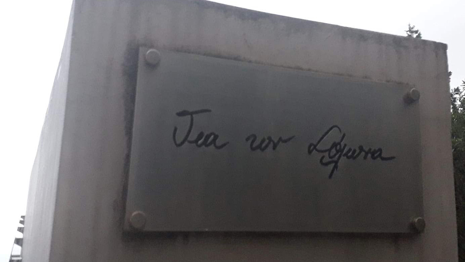 Η τραγική ιστορία που οδήγησε στη σημαντικότερη πεζογέφυρα της Αθήνας