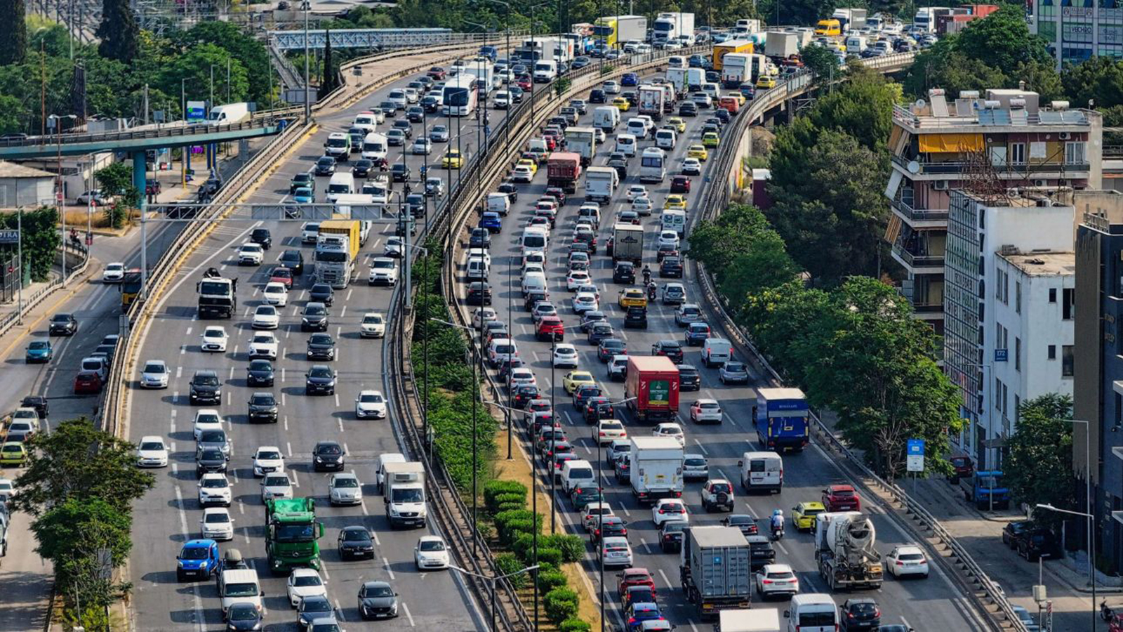 Ανασφάλιστα & με απλήρωτα τέλη ΙΧ: Στάλθηκαν 220.000 ραβασάκια   