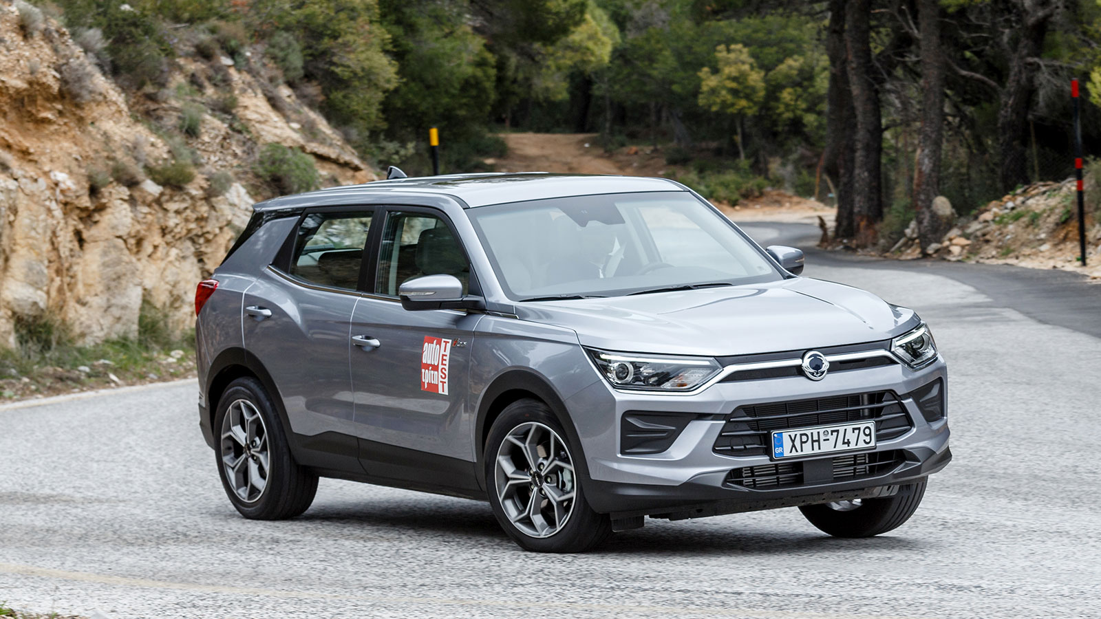 Το Korando στο δρόμο διακρίνεται για την άνεση που προσφέρει, τομέας που προφανώς αποτέλεσε προτεραιότητα για την KGM, μαζί με τον εκτός δρόμου χαρακτ