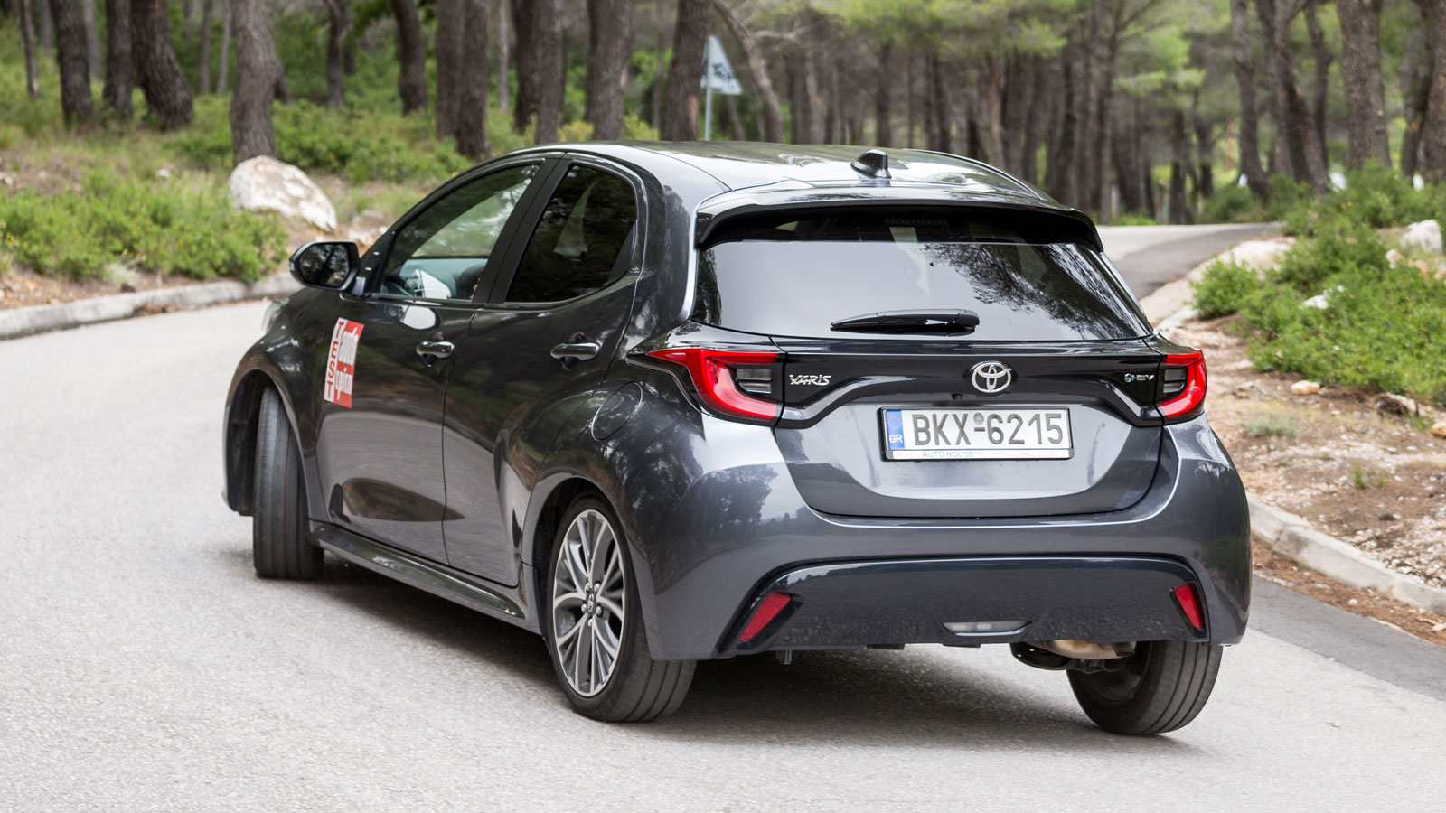 Εύχρηστο και άκρως ευέλικτο αυτοκίνητο είναι το Toyota Yaris, με το αυτόματο κιβώτιο να λειτουργεί αγχολυτικά, εντός αλλά και εκτός πόλης.