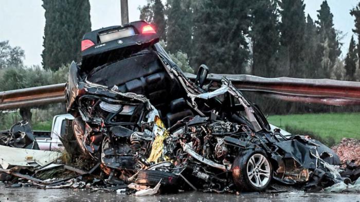 Ματωμένο Πάσχα: 25 Νεκροί και Χιλιάδες Παραβάσεις στους Ελληνικούς Δρόμους | autotriti.gr