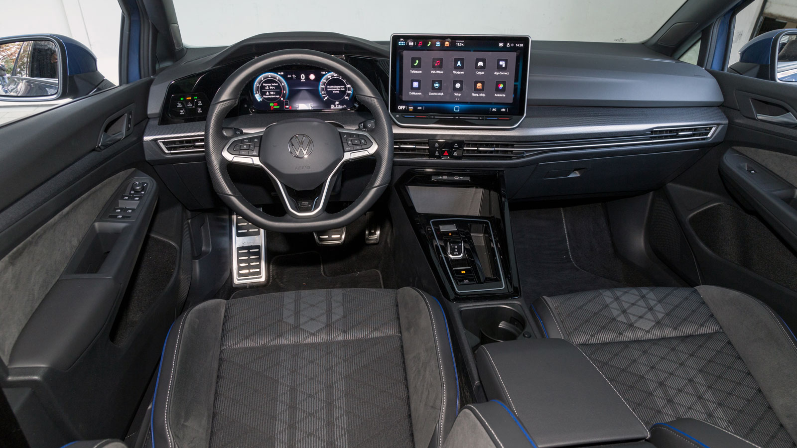 Κορυφαία για τα δεδομένα της κατηγορίας των μικρομεσαίων μοντέλων είναι η ποιότητα κατασκευής του VW Golf, που στην μεγαλύτερη έκδοση Style φέρει στάν