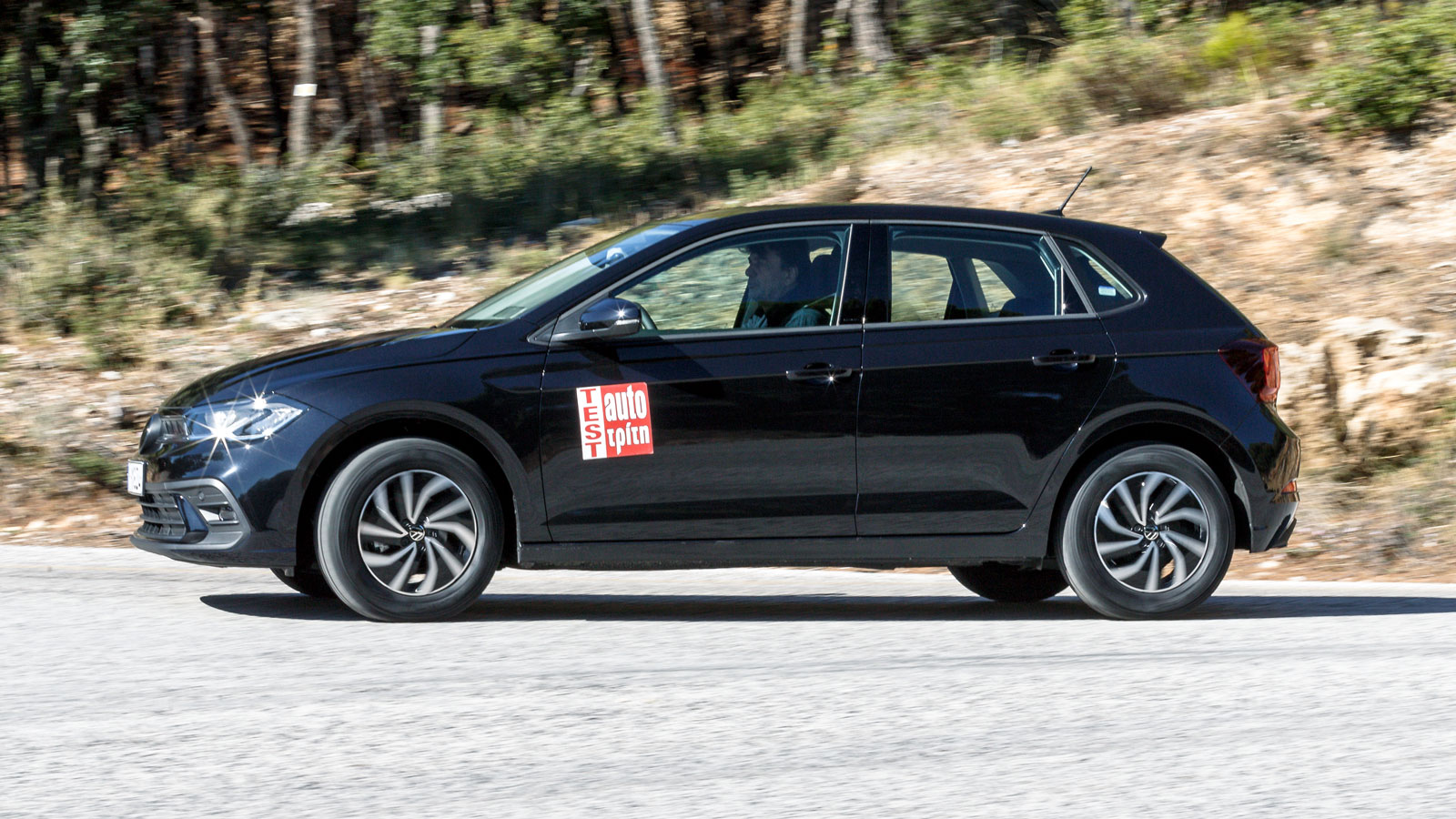 Ο συνδυασμός του 1.000άρη TSI των 95 ίππων με 5άρι κιβώτιο μακριάς κλιμάκωσης δεν αφήνει περιθώρια για κάτι καλύτερο στις ρεπρίζ με αποτέλεσμα να απαι