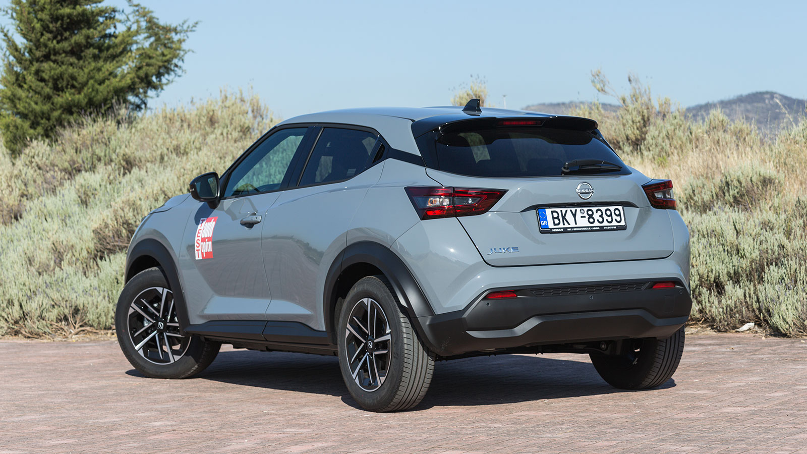 Nissan Juke βενζίνης με 114 άλογα και υβριδικό με 145 άλογα