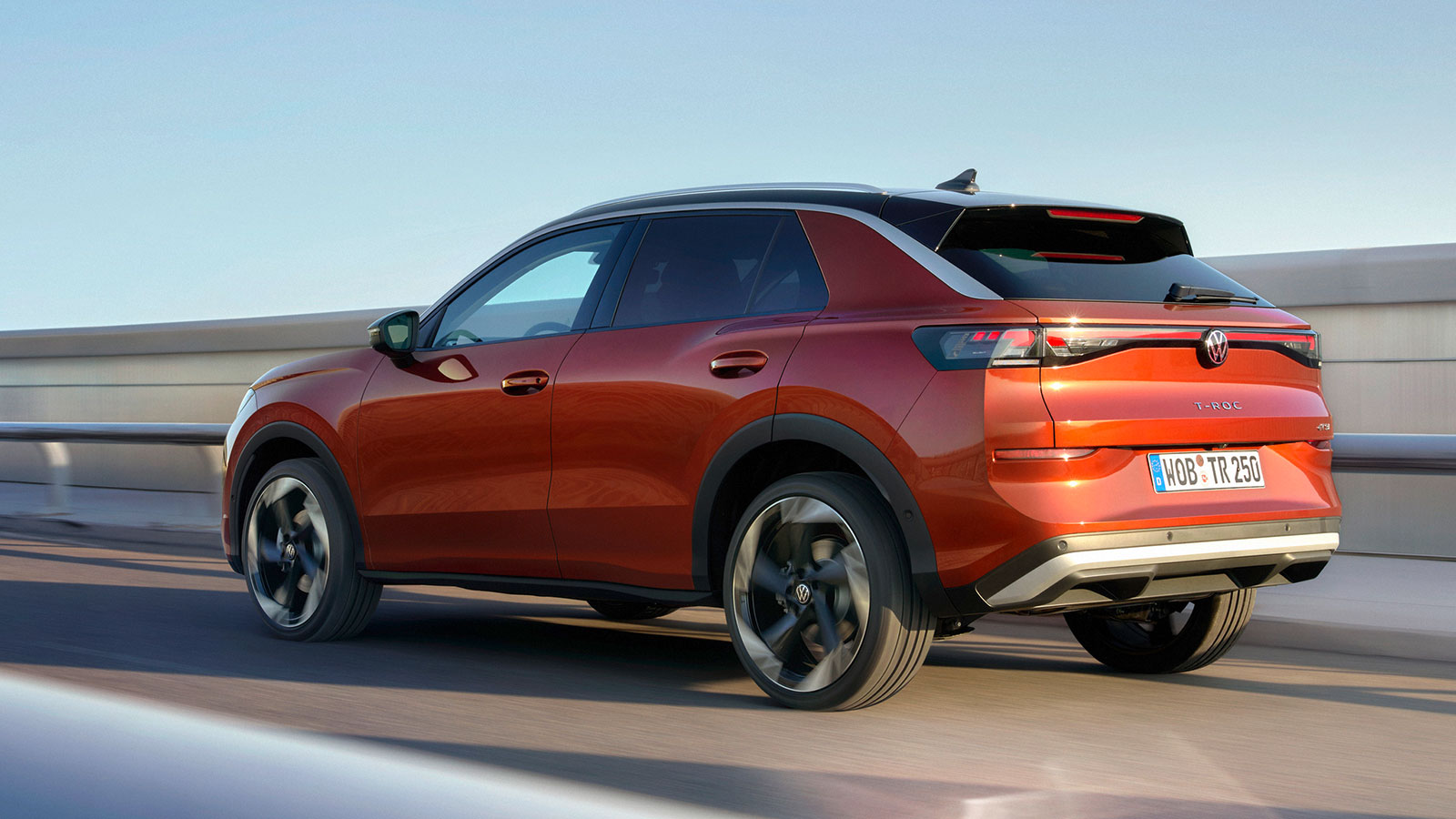 Το νέο VW T-Roc αναμένεται στην Ελλάδα στο τέλος του πρώτου τριμήνου του 2026.