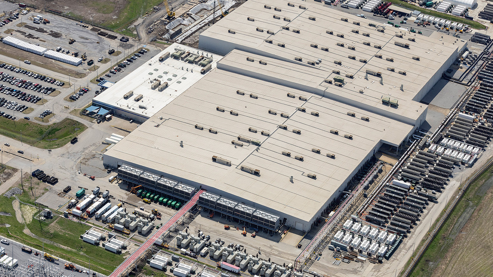 Η πόλη που «πνίγεται» από τους υπερ-υπολογιστές (AI) του Elon Musk