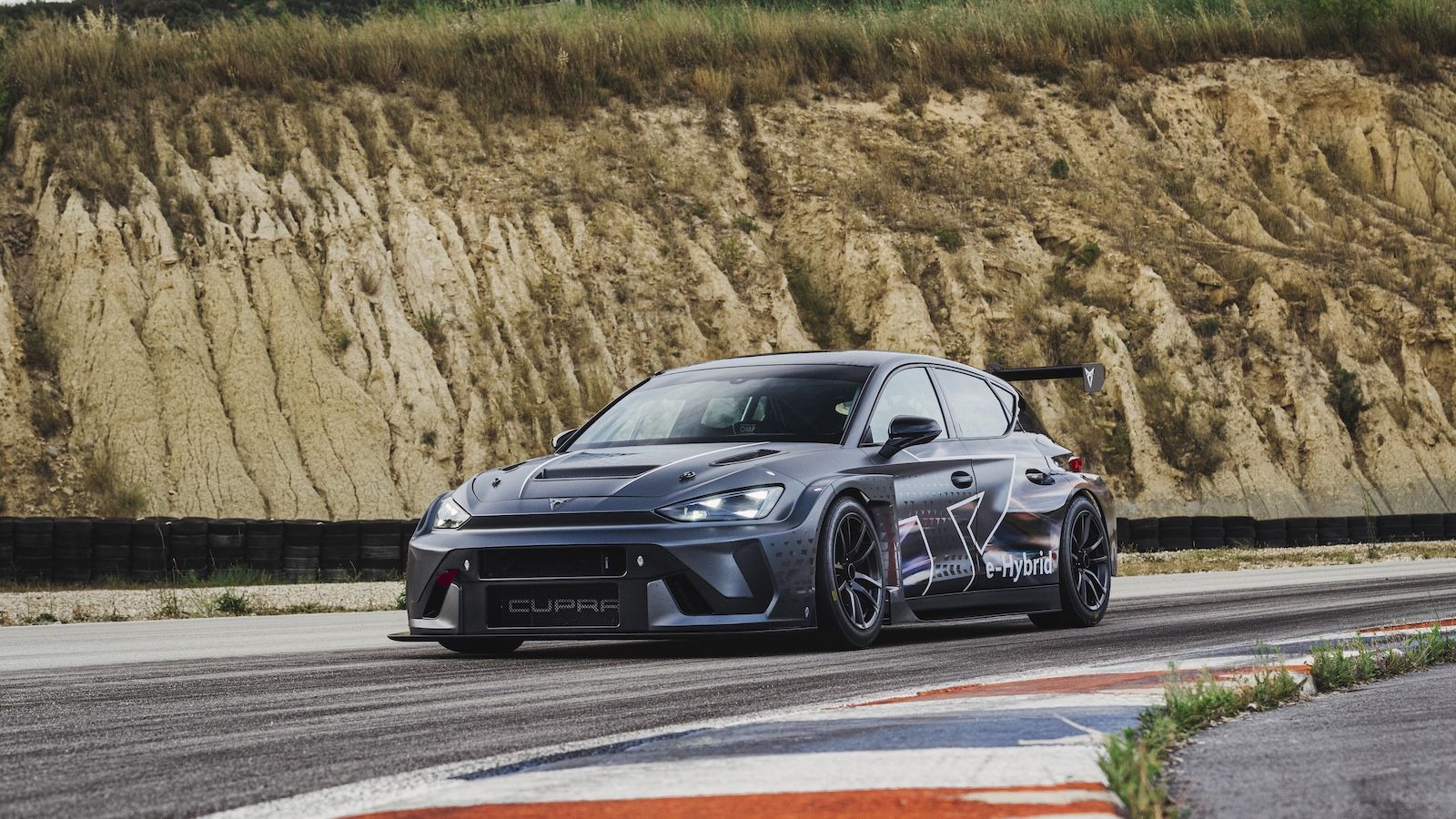  CUPRA Leon VZ e‑Hybrid Racer