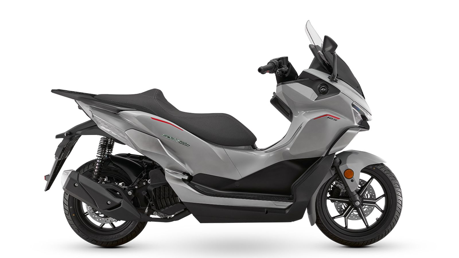 QJMOTOR FORT 125N: 15 ίπποι, ενισχυμένη ροπή στην επιτάχυνση και full τεχνολογία