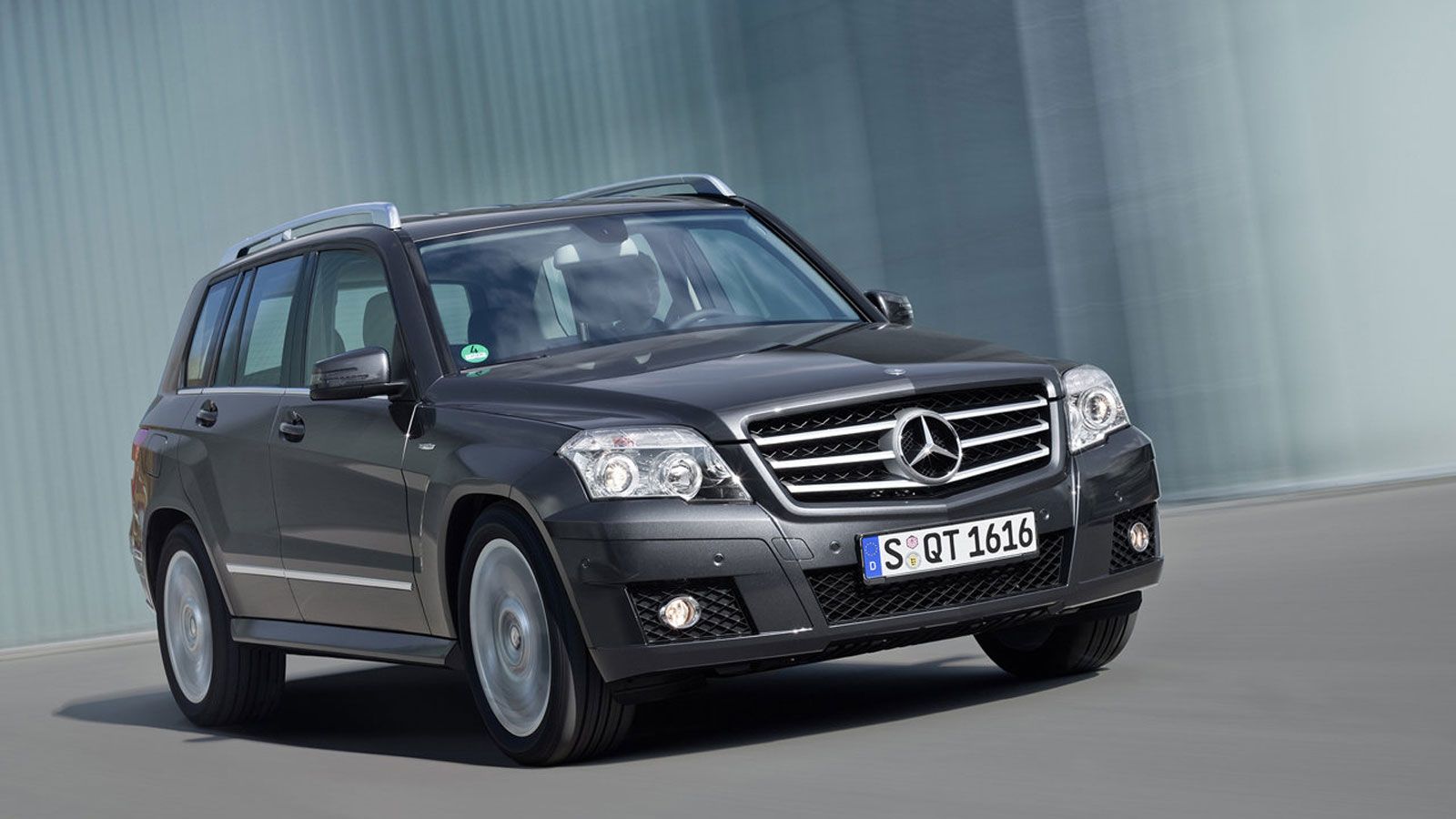 Η Mercedes GLK από το εμπρός μέρος