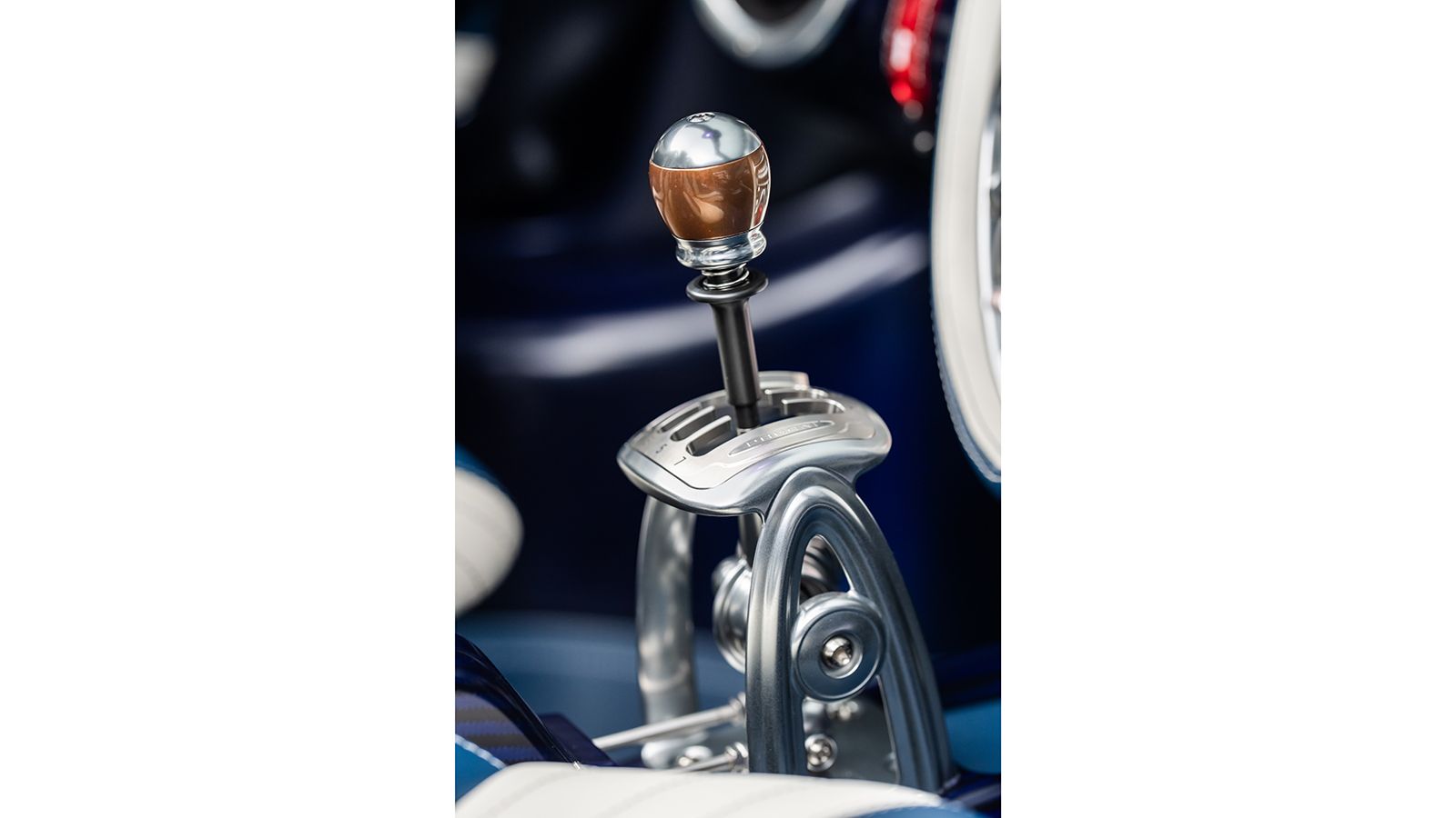 Η νέα Pagani Huayra 70 Derecho ήρθε με V12 μοτέρ και 864 άλογα! 