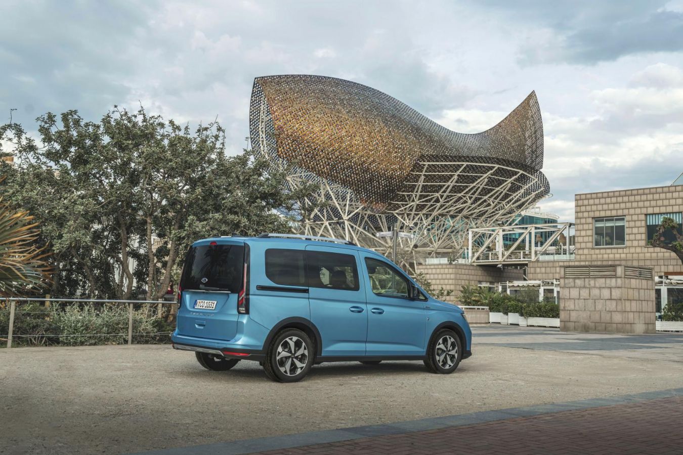 Νέο Ford Tourneo Connect: Οι εκδόσεις, και οι τιμές στην Ελλάδα