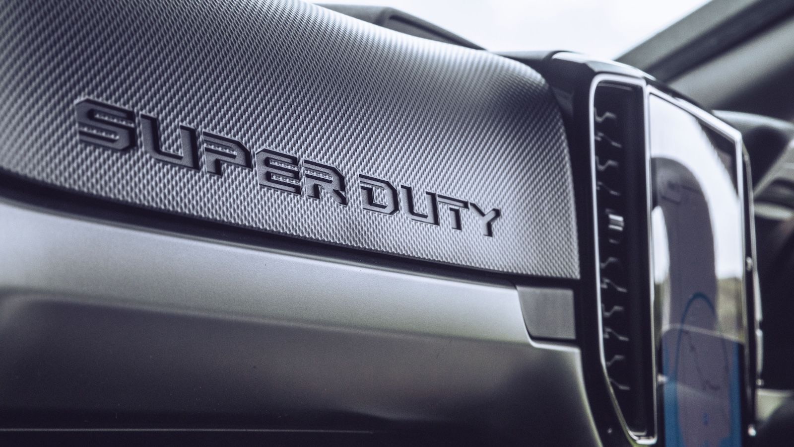Η Ford φέρνει το Ranger Super Duty στην Ευρώπη: Ένα heavy-duty αγροτικό χωρίς αντίπαλο