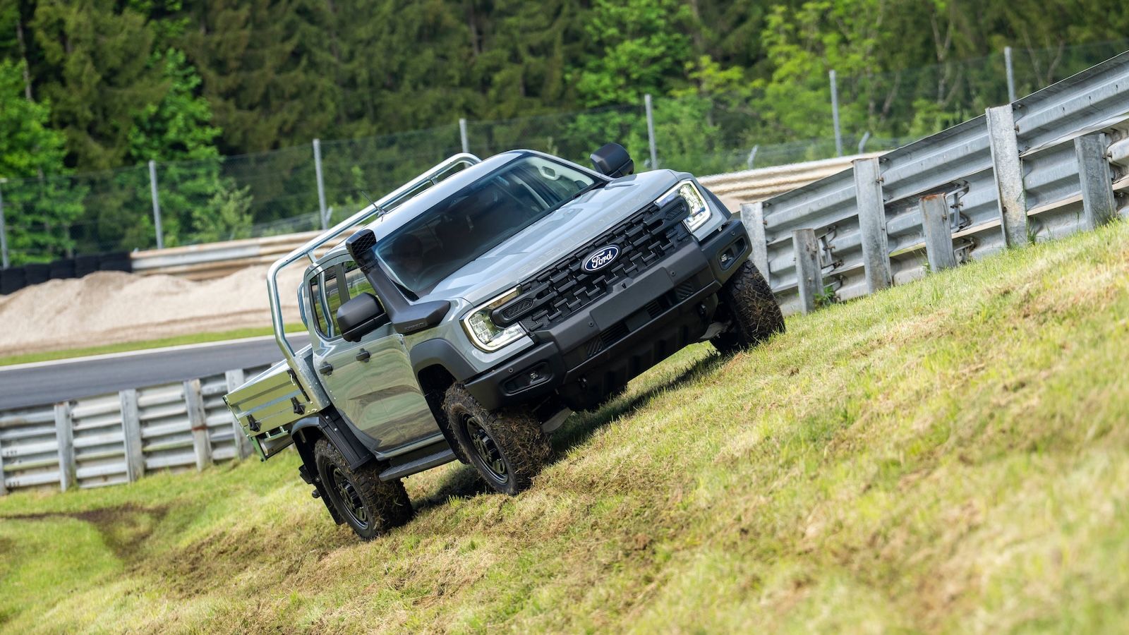 Η Ford φέρνει το Ranger Super Duty στην Ευρώπη: Ένα heavy-duty αγροτικό χωρίς αντίπαλο