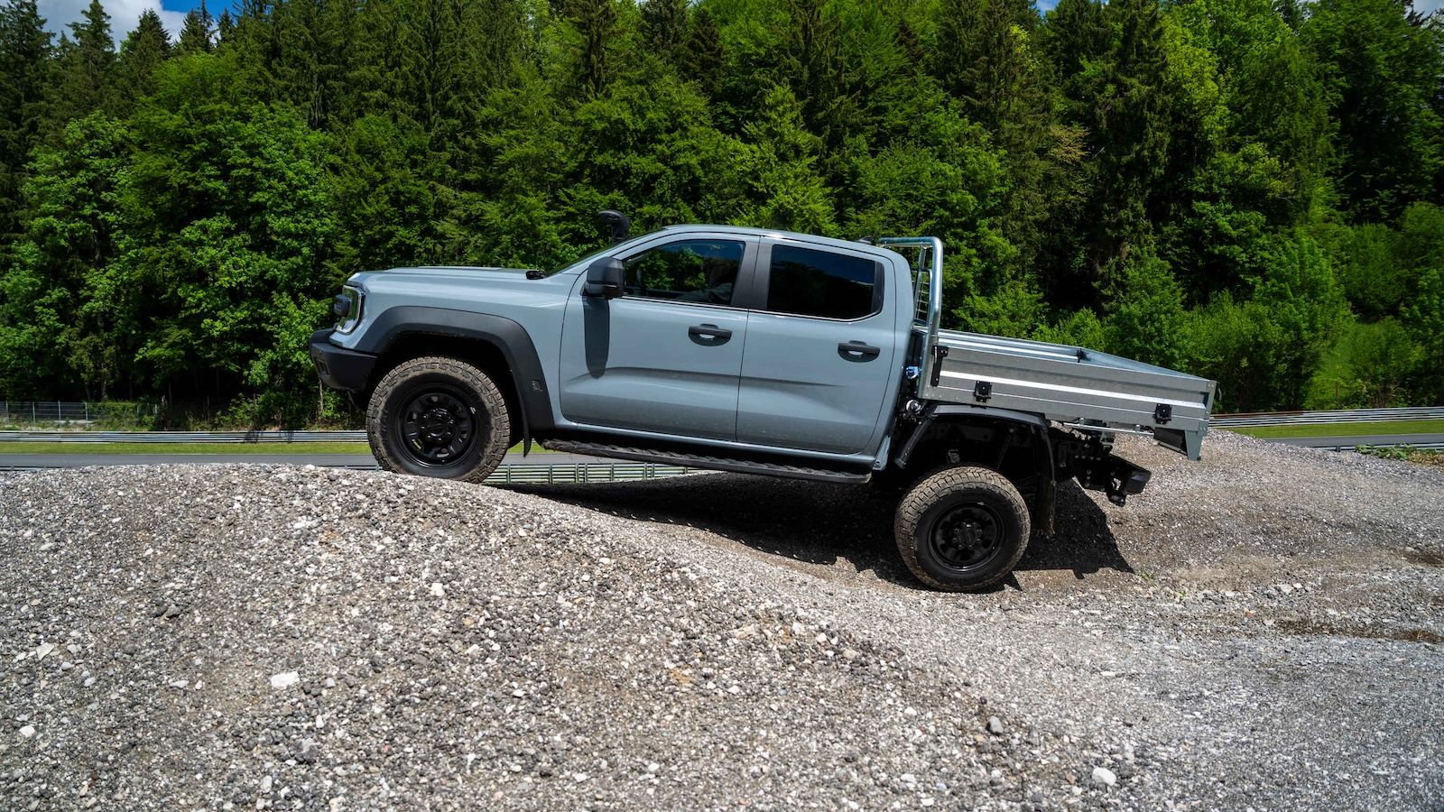 Η Ford φέρνει το Ranger Super Duty στην Ευρώπη: Ένα heavy-duty αγροτικό χωρίς αντίπαλο