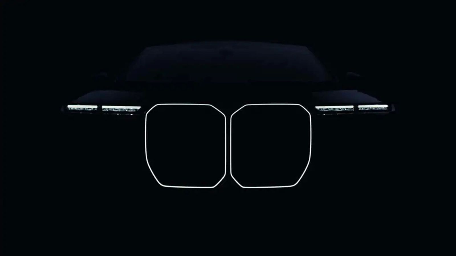 Η BMW Σειρά 7 ανανεώνεται αλλά διατηρεί την τεράστια γρίλια!