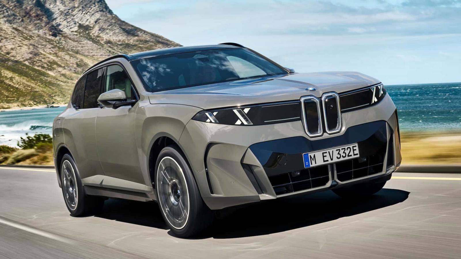Νέα BMW X5: Με χειρολαβές πτερύγια και για πρώτη φορά και ηλεκτρική
